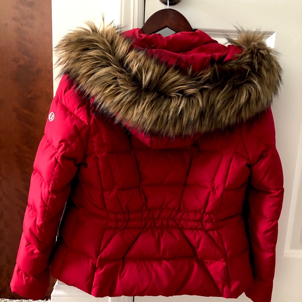 Calvin Klein Red Puffer Hooded Warm jacket♥️